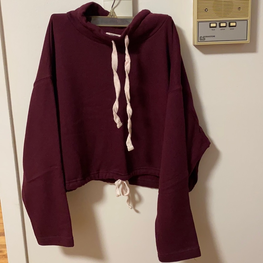 forever 21 burgundy mockneck cropped sweatshirt